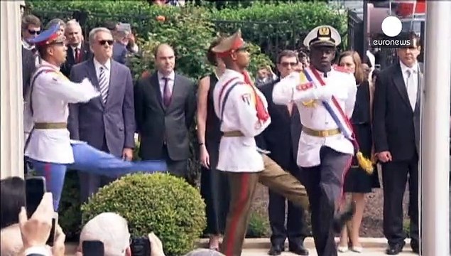 Usa e Cuba riaprono rispettive ambasciate: Kerry tra un mese all'Avana