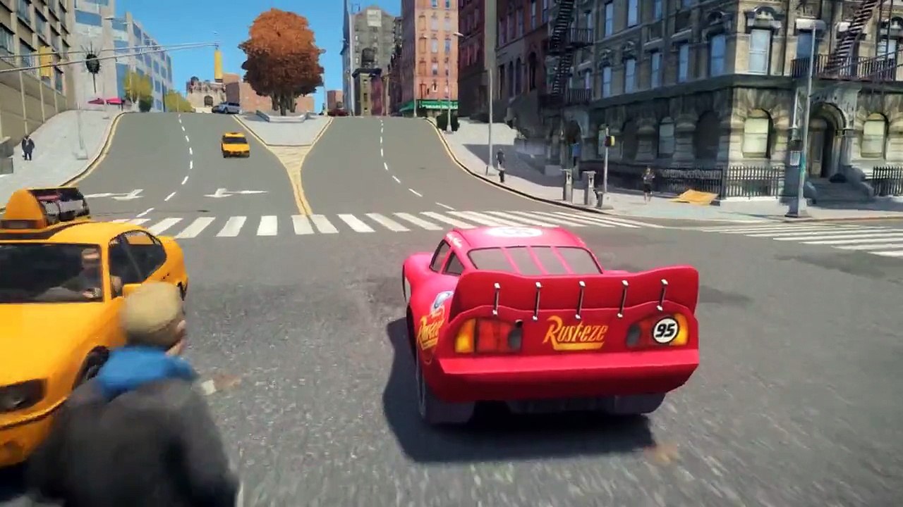 HULK & SPIDERMAN FUN DAY WITH LIGHTNING MCQUEEN CAR (DISNEY PIXAR CARS)