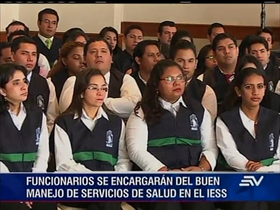Funcionarios velarán por servicios del IESS