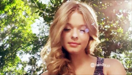 Emily Fields | All the Kisses! | PLL (No Light, No Light)