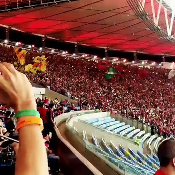 Paolo Guerrero: Alondra García Miró revienta Internet con video