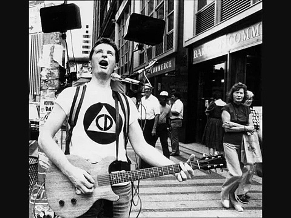 Billy Bragg - Ideology (Live Version)