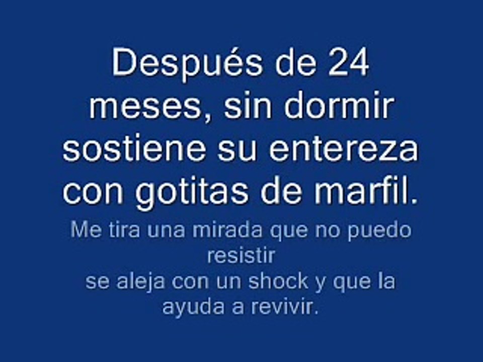 tan bionica ella tiene un look (letra)