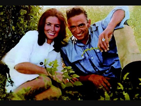 Ballad Of A Teenage Queen - Johnny & Roseanne Cash