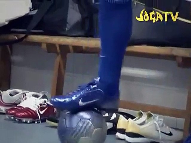 Cristiano Ronaldo vs Zlatan Ibrahimovic - Nike Commercial - video  Dailymotion