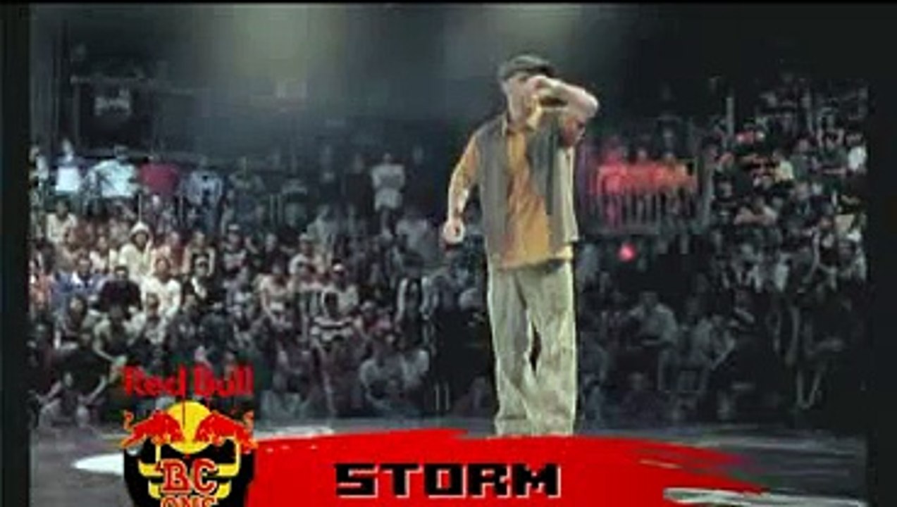 storm  Red Bull BC One 2005   V Furacão 2000