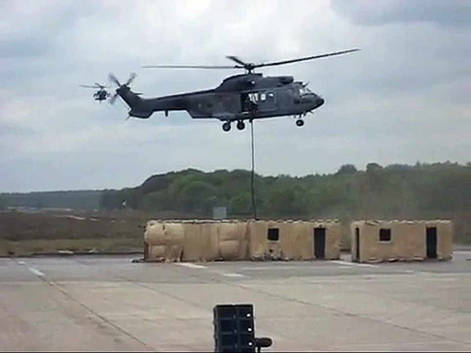 Drill: Task forces attacking Taliban by helicopter dropping