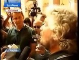 Intervista a Beppe Grillo su EuroNews