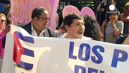 Küba: Yeni Washington Büyükelçiliği önünde ilk protesto