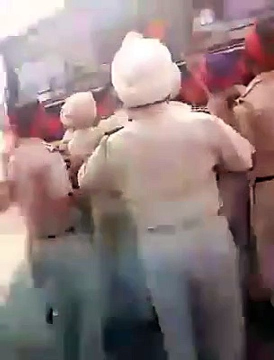 Police Singha nu arrest kardi hoyee - police ar...