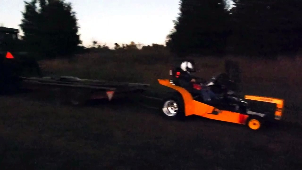 Mini Pulling Tractor LS1