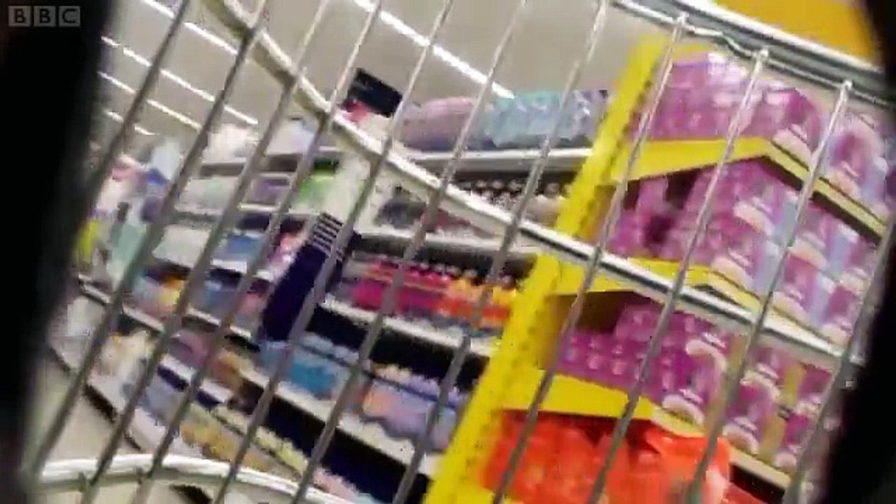 577 UK Supermarkets in 2yrs:(12/2010 Panorama) What Price Cheap Food, mega-farms, animal factories