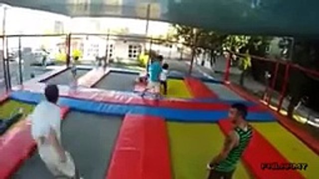 smesni klipovi(funny clips) do suza Best Fails HD