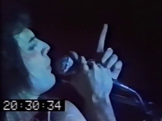 QUEEN Live Hyde Park 1976 Part 1 GREAT Image & Sound