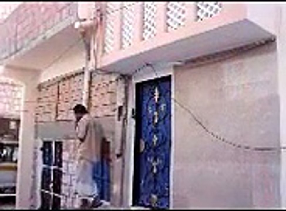 عمارة للبيع في اليمن حضرموت المكلا الديس بسعر مغري جدا