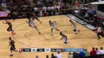Jonathan Simmons Brings Down the House with the Alley Oop Slam!
