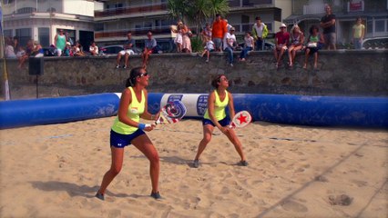 Le beach tennis - les coups : le bras roulé