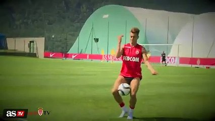 El Shaarawy great skills in Monaco training 2015