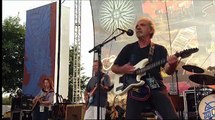 J.J. Cale/ Eric Clapton - Call Me The Breeze Live From Crossrods Guitar Festival 2004