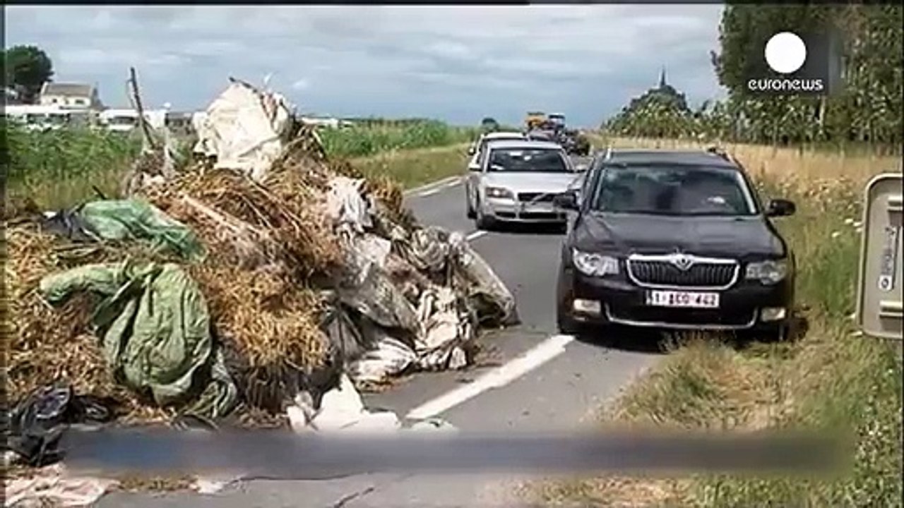 Φρανσουά Ολάντ: Έκτακτη βοήθεια για τους κτηνοτρόφους