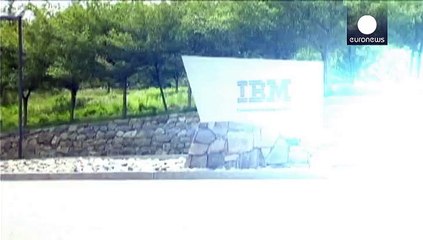 IBM sigue retrocediendo en ventas y beneficios por la depreciación del dólar