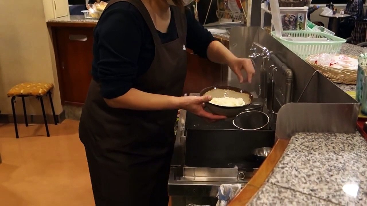 四国フェリーでゆく小豆島土庄港