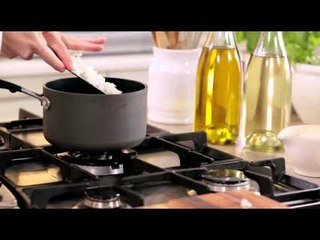 فاجئي عائلتك بوصفة فتة اللحم لإفطار اليوم.. دائماً #مائدتك_ألوان مع أرز وايت سوان