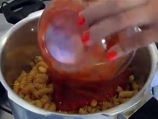Receita Macarrão na panela de pressão