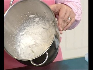 طريقه خفق الكريمه - مطبخ منال العالم