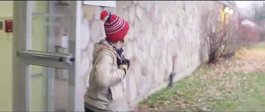 David Guetta - Titanium ft. Sia (Official Video)