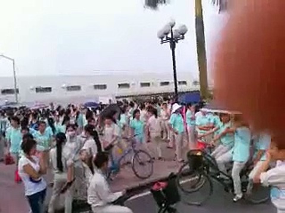 Công nhân công ty Canon Việt Nam  KCN Bắc Thăng Long,Đông Anh, Hà Nội đình công
