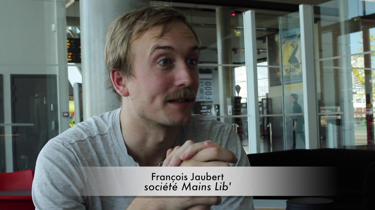 Mains lib', plus de casque à la main pour les motards !