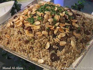 مقلوبة الفول الاخضر - مطبخ منال العالم