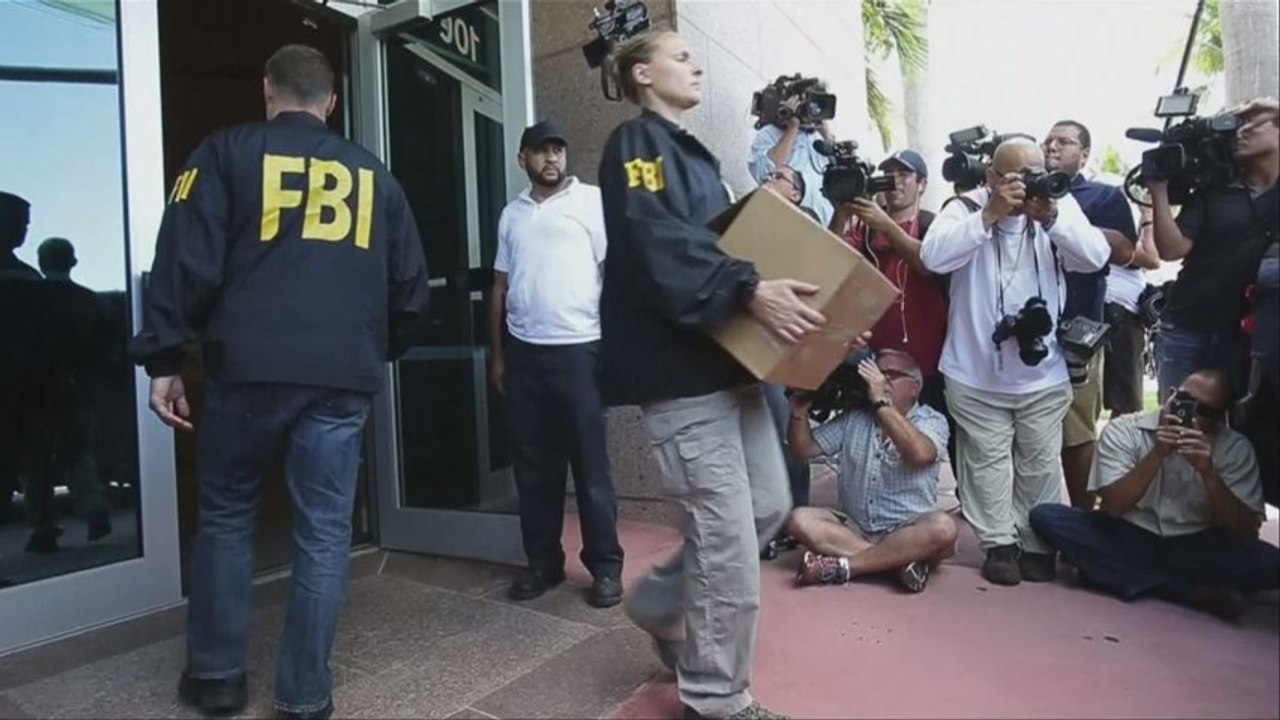 Prezident Blatter zvolal krízový míting FIFA k stredajším udalostiam