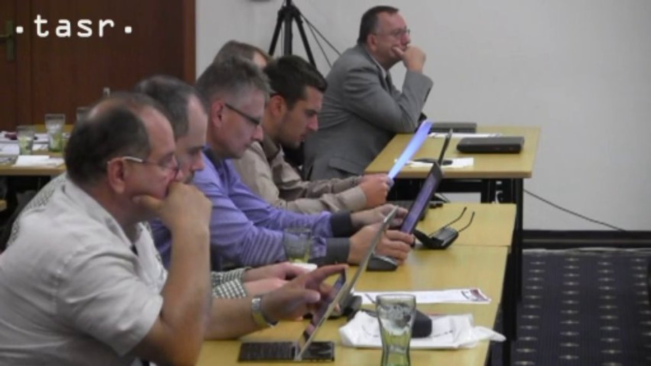 J. KLEPÁČ: Svet má pri súčasnej spotrebe konvenčné zásoby plynu na 55 rokov