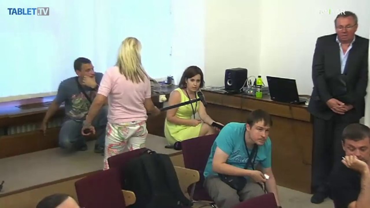 ZÁZNAM: Brífing predsedu Najvyššieho kontrolného úradu Mitríka