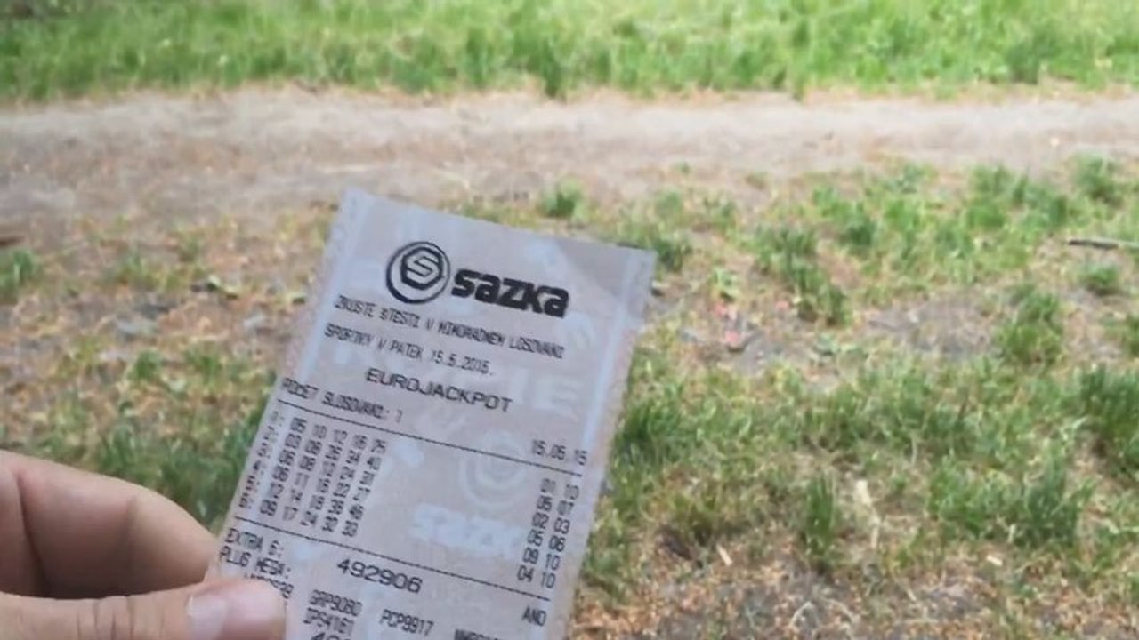 Vyhral niekoľko miliónov, potom spálil výherný tiket