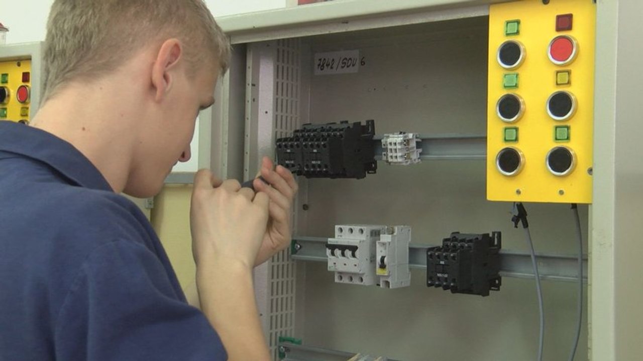 SNOPK: Víta zavádzanie duálneho vzdelávania na Slovensku