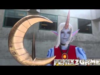 LEAGUE OF LEGENDS COSPLAY