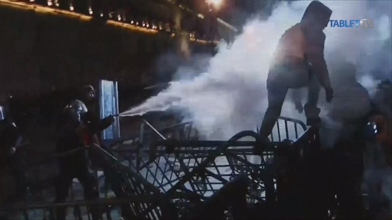 Masové protesty proti prezidentovi sa v Mexiku začali výtržnosťami