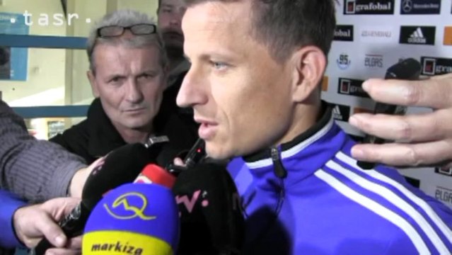 =tasr= FUTBAL ZOFCAK PRED ZAPASOM V PRAHE 6.11.2014.mp4