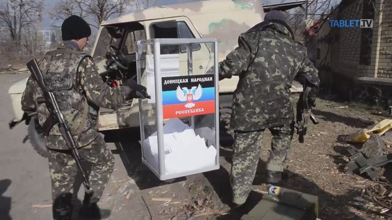 Vo voľbách v Luhansku a Donecku zvíťazili súčasní vodcovia republík