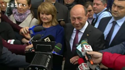 =tasr= RUMUNSKO PRVE KOLO PREZIDENTSKYCH VOLIEB 3.11.2014.mp4