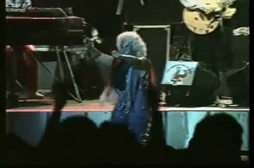 09 Asi es el calor (Luna Park 1984) - Los Abuelos de la nada