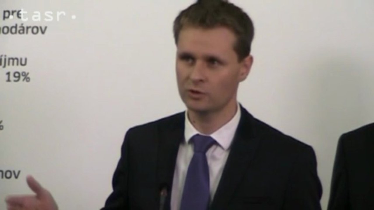 KDH: Vláda ošklbe v roku 2015 ľudí a podnikateľov o 492 miliónov eur