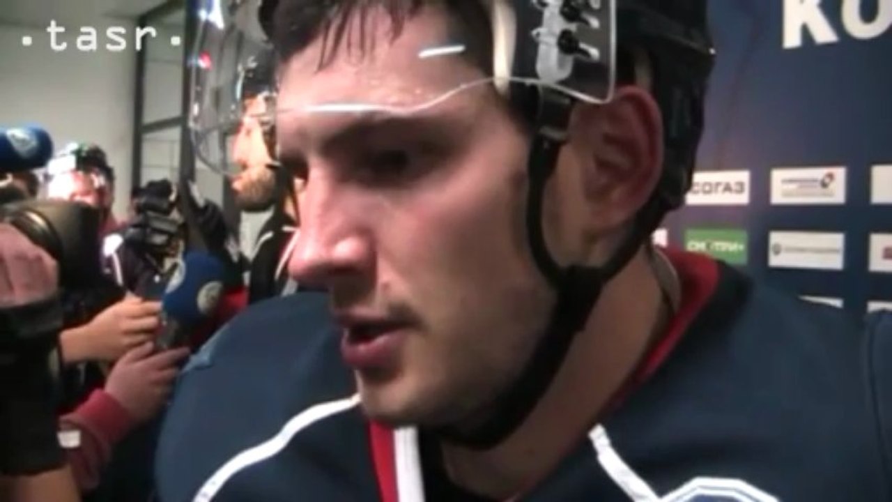 Hokejistov Slovana po prehre s Medveščakom diváci vypískali