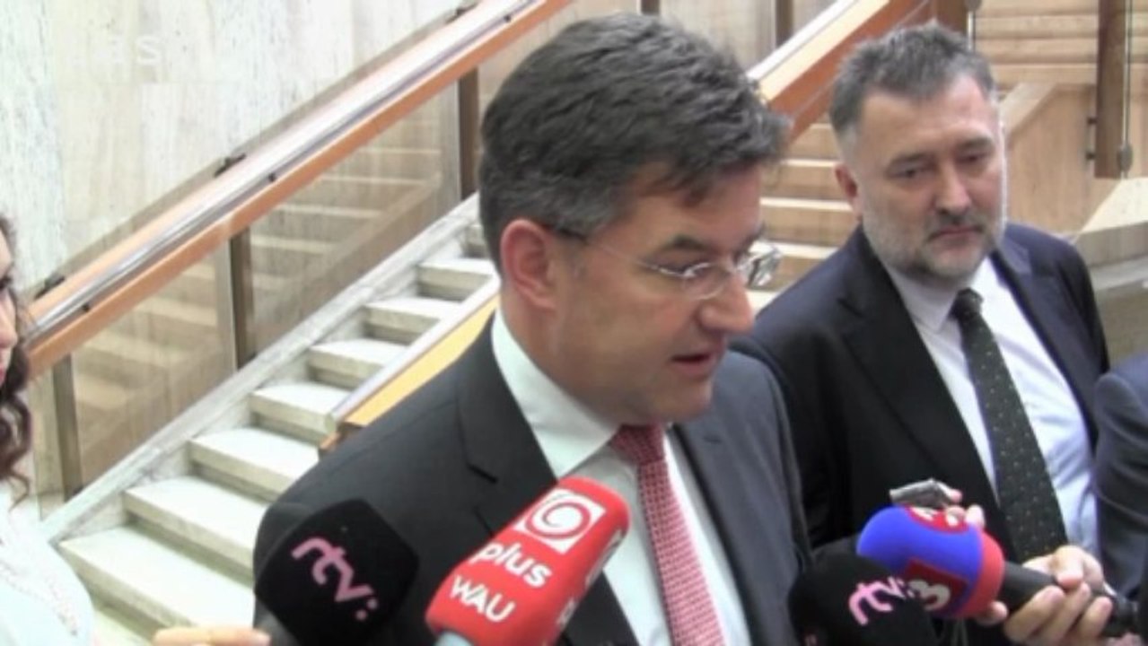 =tasr= LAJCAK IDE NA UKRAJINU 10.9.2014.mp4