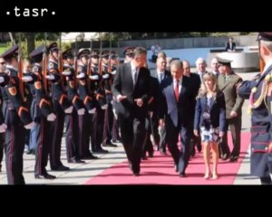 =tasr= PRICHODY STATNIKOV NA OSLAVY SNP 29.8.2014.mp4