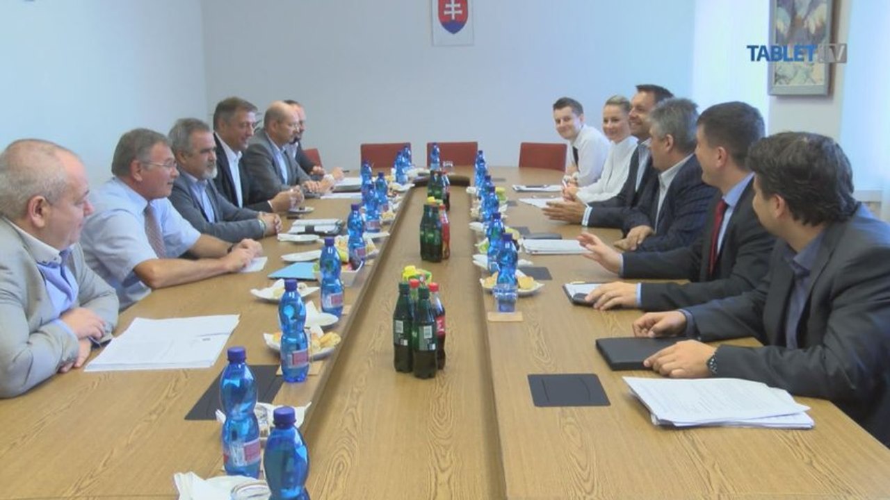 Rezort práce predloží vláde SR vlastný návrh výšky minimálnej mzdy