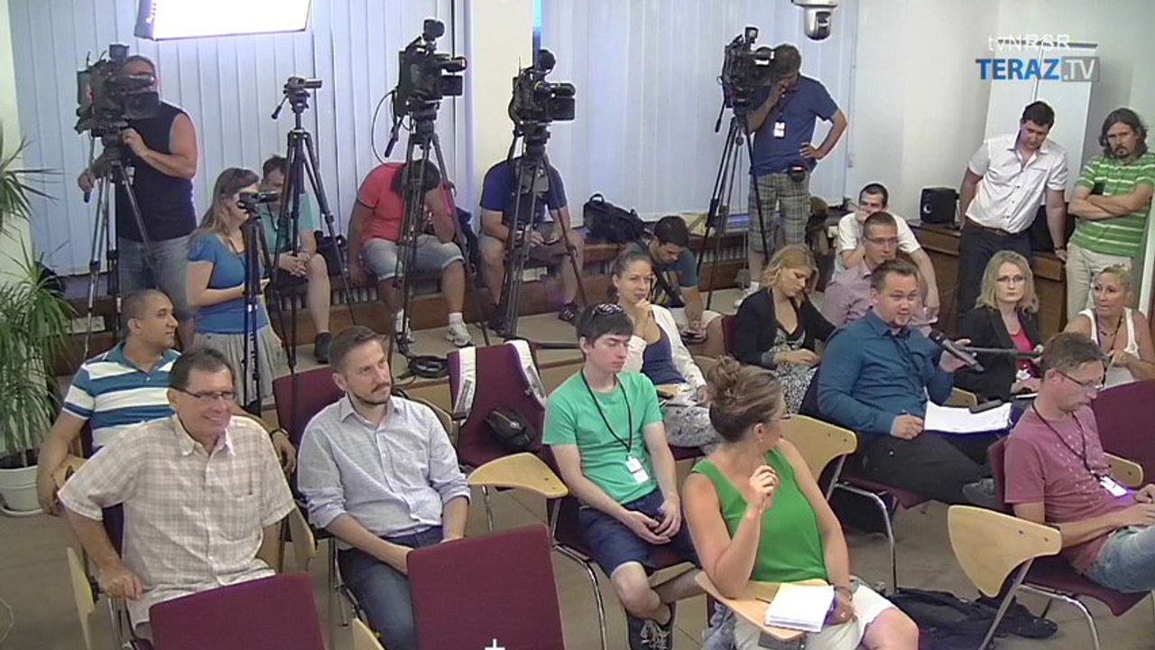 Sledujte ZÁZNAM vyjadrenia Igora Matoviča k nahrávke o Procházkovej kampani